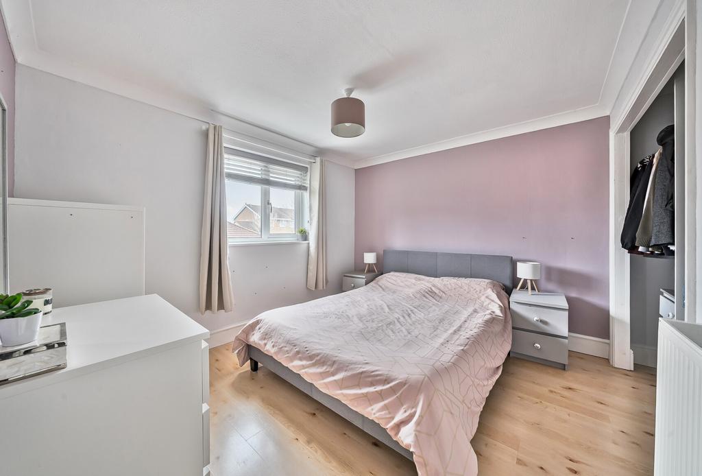 1424018-11-69aebc...