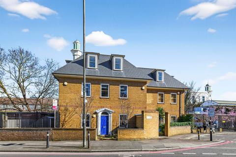 2 bedroom flat for sale, London Road, Morden