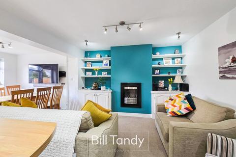 4 bedroom semi-detached house for sale, The Meadows, Aldridge, Walsall, WS9