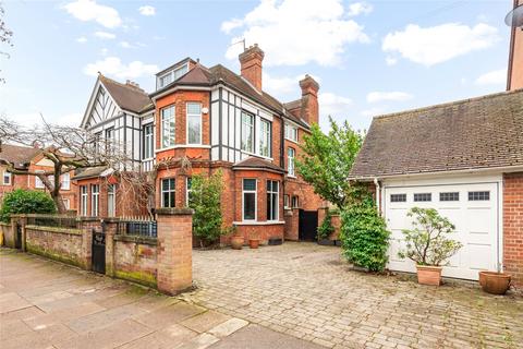 6 bedroom detached house for sale, Park Avenue, Bedford, Bedfordshire, MK40