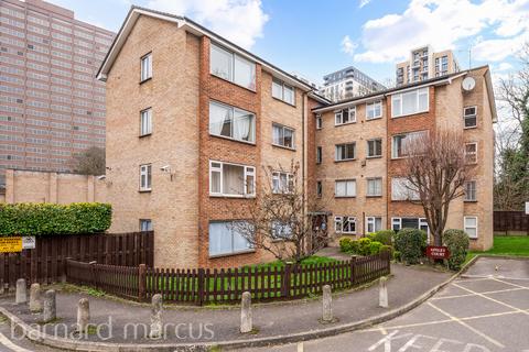 undefined, Wellesley Road, Surrey, Sutton