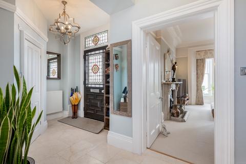 4 bedroom semi-detached house for sale, Milverton Terrace, Leamington Spa, Warwickshire CV32 5BA