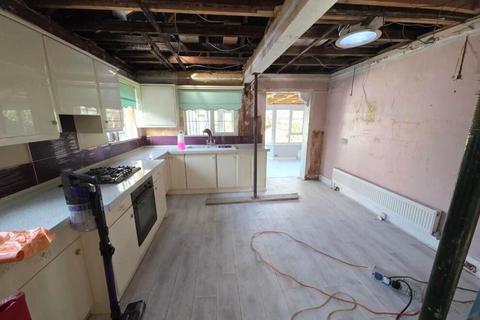 3 bedroom detached bungalow for sale, 8 Stanley Road, Hornchurch, RM12 4JN