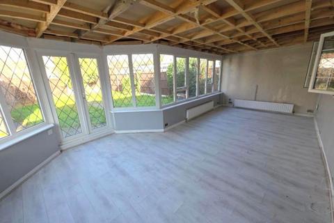 3 bedroom detached bungalow for sale, 8 Stanley Road, Hornchurch, RM12 4JN