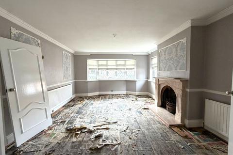 3 bedroom detached bungalow for sale, 8 Stanley Road, Hornchurch, RM12 4JN
