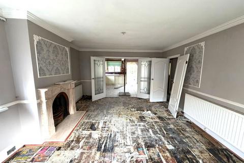 3 bedroom detached bungalow for sale, 8 Stanley Road, Hornchurch, RM12 4JN