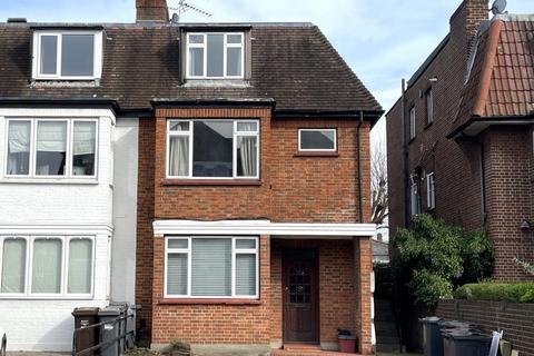undefined, 35 Chiswick Lane, Chiswick, W4 2LR