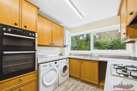 2 bedroom flat to rent, Leigh Court, Byron Hill Road, Harrow on the Hill