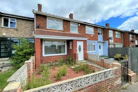 2 bedroom terraced house to rent, Kininvie Walk, Stockton-On-Tees