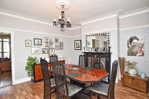 undefined, College Road, Harrogate, HG2