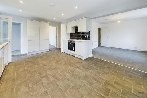 undefined, Castle Lane, North Baddesley