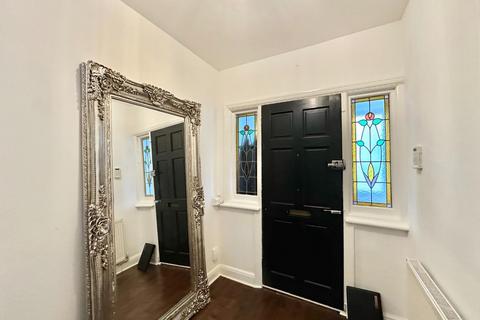 3 bedroom semi-detached house for sale, Fairdale Gardens, Hayes
