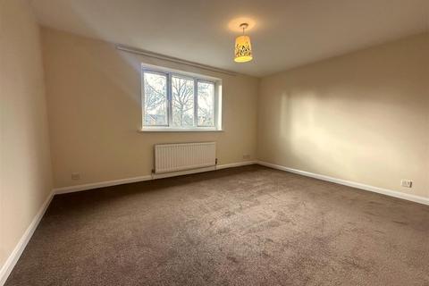 undefined, Essex Road, Watford WD17