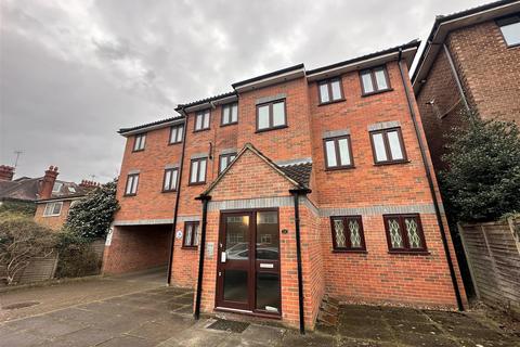 undefined, Essex Road, Watford WD17