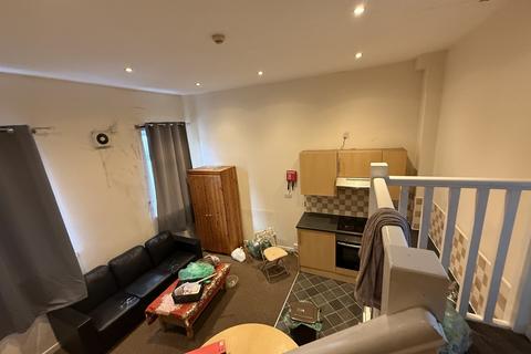 1 bedroom apartment to rent, Penarth Road, Cardiff CF11