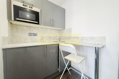 undefined, Clevedon Road Luton LU2 9ED
