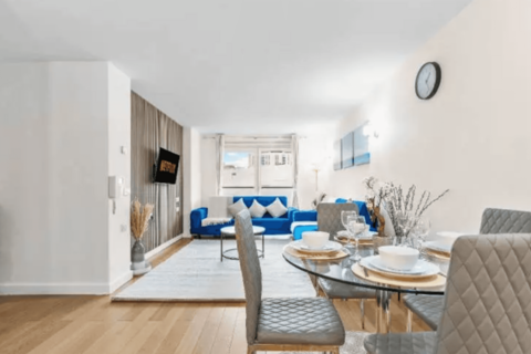 2 bedroom apartment to rent, Empire Way, Wembley, HA9