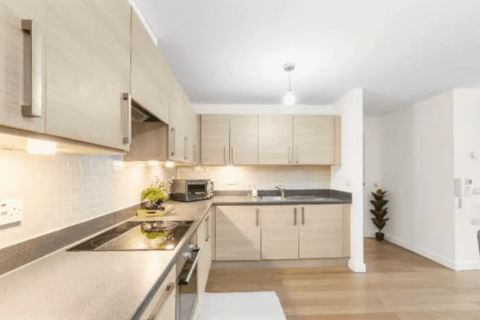 2 bedroom apartment to rent, Empire Way, Wembley, HA9