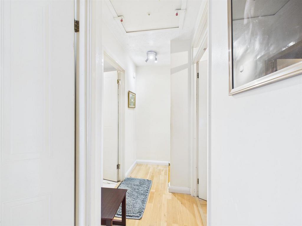 1st Floor Landing
