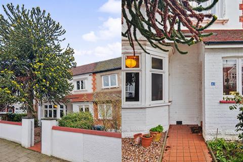 undefined, Netheravon Road, London, W4