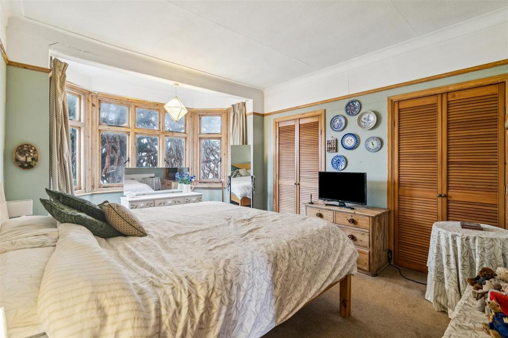 Netheravon Road, W4 - FOR SALE
