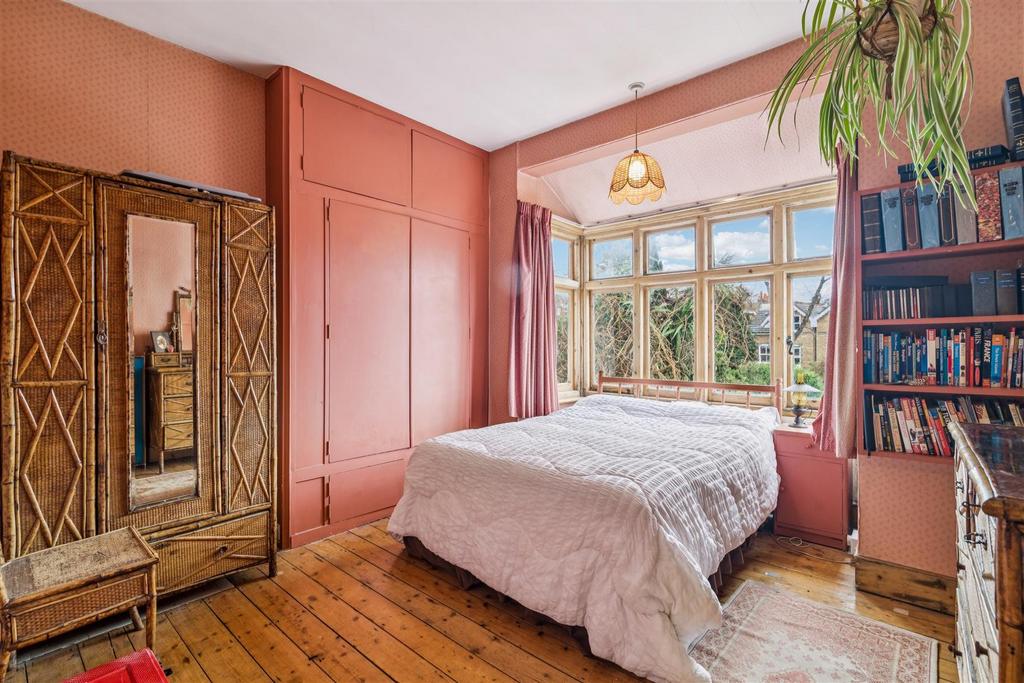 Netheravon Road, W4 - FOR SALE