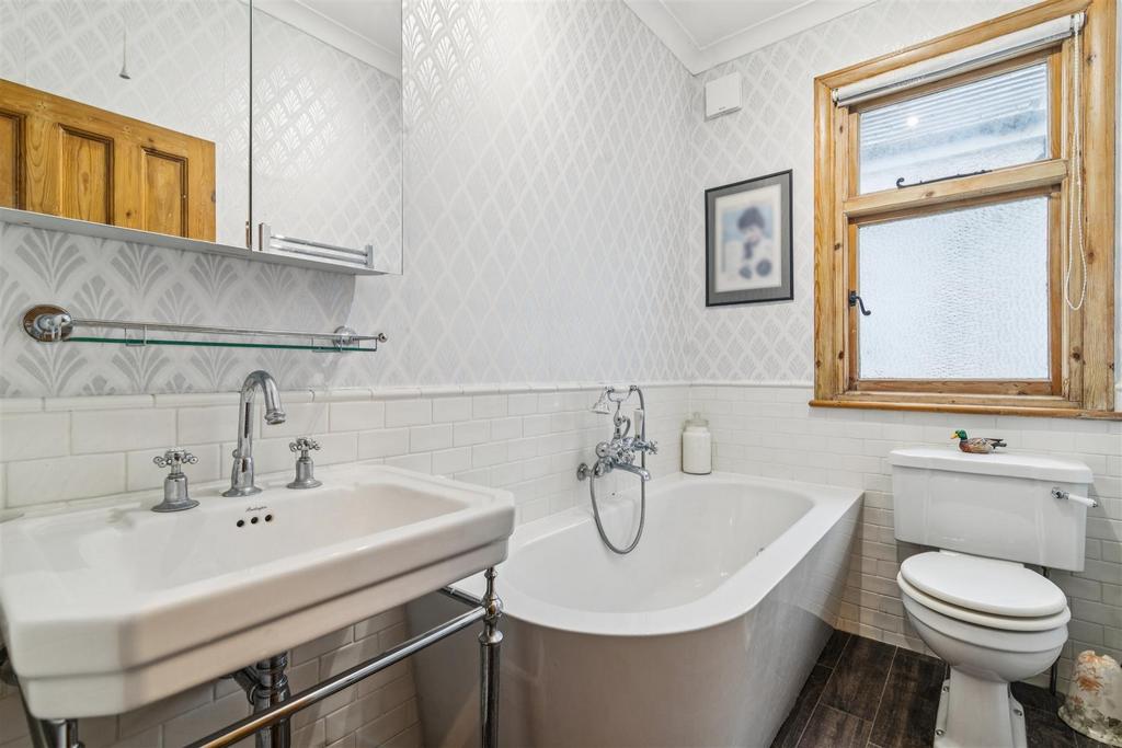 Netheravon Road, W4 - FOR SALE