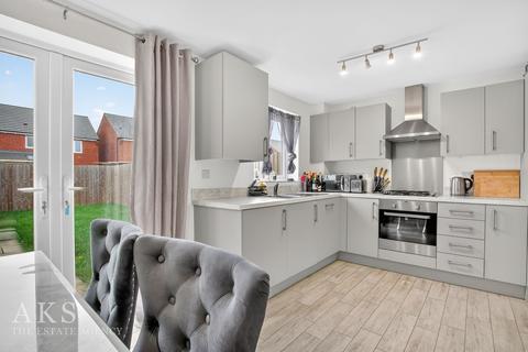 3 bedroom semi-detached house for sale, Balmoral Way, Derby DE65