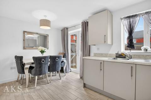 3 bedroom semi-detached house for sale, Balmoral Way, Derby DE65