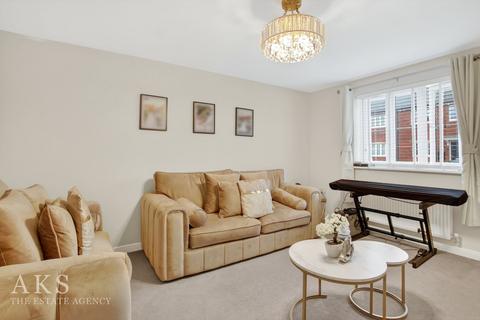 3 bedroom semi-detached house for sale, Balmoral Way, Derby DE65