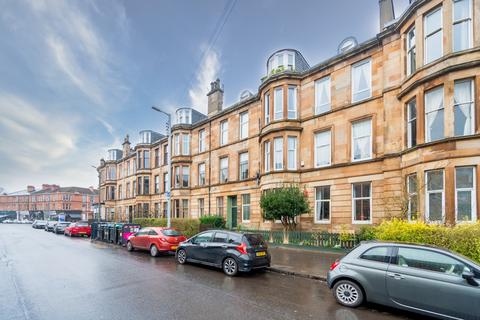 Kenmure Street, Flat 2-M, Pollokshields, Glasgow, G41 2QY