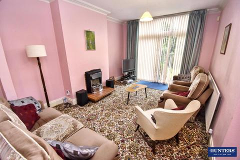 5 bedroom semi-detached house for sale, Carisbrooke Road, Leicester