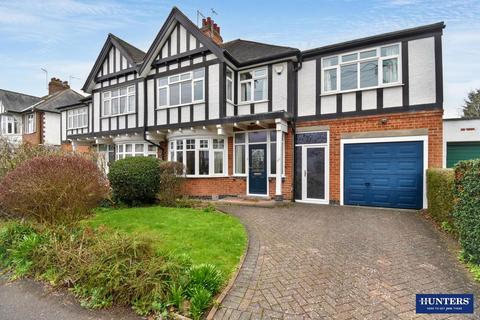 5 bedroom semi-detached house for sale, Carisbrooke Road, Leicester