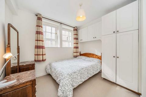 undefined, Ebury Bridge Road, London SW1W