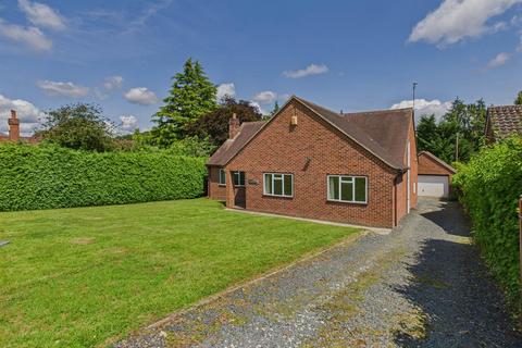 3 bedroom detached bungalow for sale, Storridge, Malvern