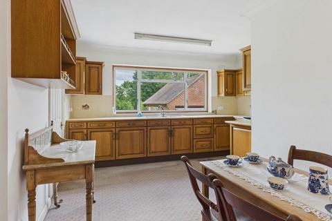 3 bedroom detached bungalow for sale, Storridge, Malvern