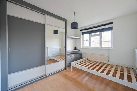 undefined, Brierly Gardens, Bethnal Green, London, E2