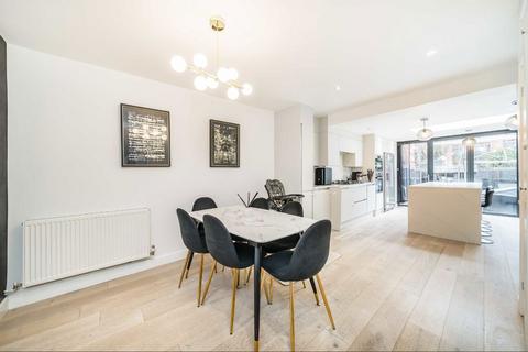 undefined, Summerley Street, London SW18