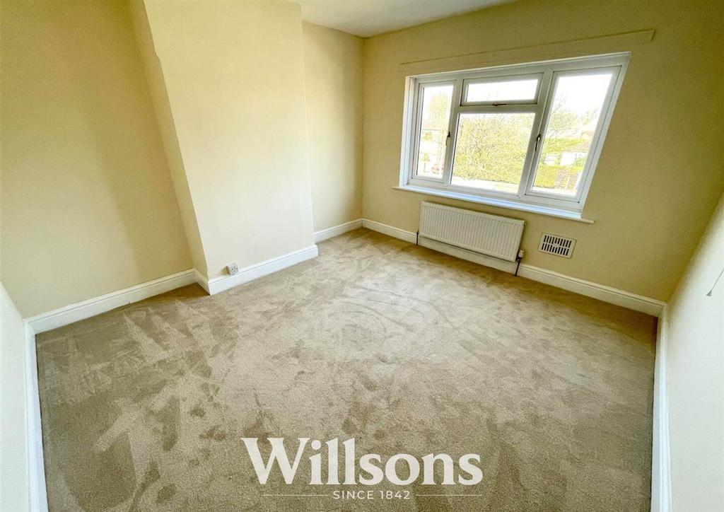 1st Bedroom.jpg