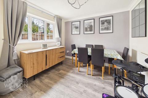 4 bedroom detached house for sale, Haverscroft Close, Thorpe Marriott, Norwich