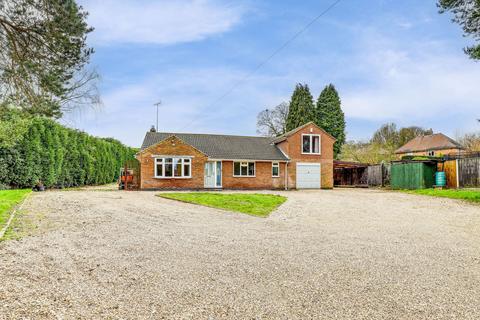 4 bedroom detached house for sale - Main Street, Nottingham NG14