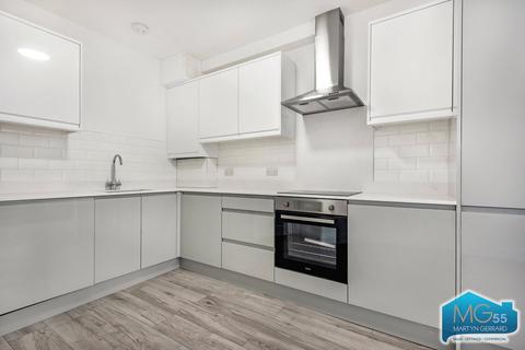 1 bedroom apartment to rent, Woodhouse Road, North Finchley, London, N12