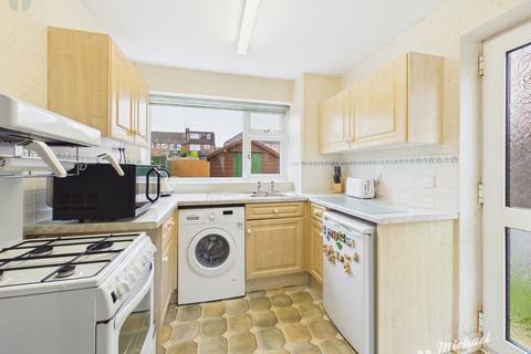 3 bedroom semi-detached house for sale, Northfield Road, Aylesbury