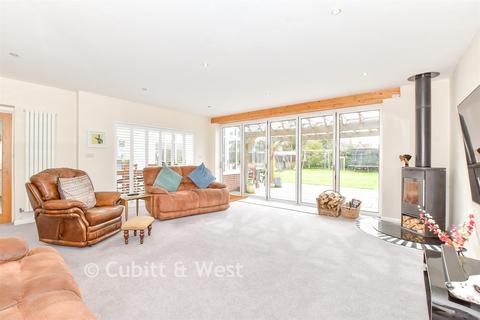 undefined, Park Crescent, Emsworth, Hampshire