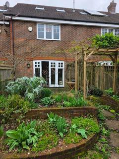 3 bedroom terraced house to rent, Westcroft, Plumpton BN7