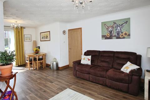 undefined, Trinant Terrace, Pentwyn Crumlin, NEWPORT