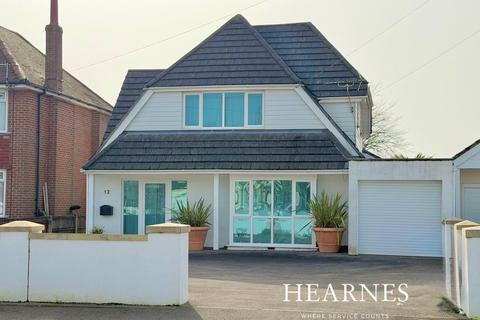 4 bedroom detached house for sale, Lulworth Avenue, Hamworthy, Poole, BH15