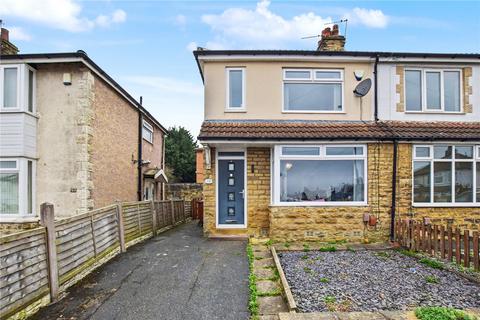 2 bedroom semi-detached house for sale, Moorland Road, Pudsey, West Yorkshire