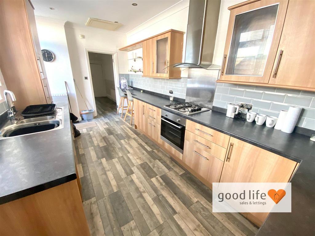 20260305 121313951 i OS120hastingsstreet.jpg