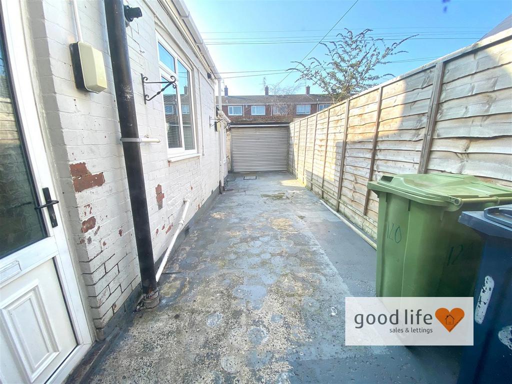 20260305 121224996 i OS120hastingsstreet.jpg